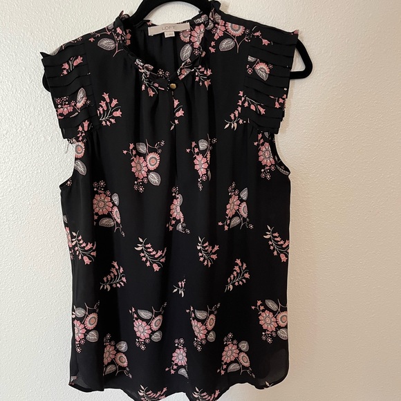 Loft Floral Ruffle Shell - Picture 9 of 9